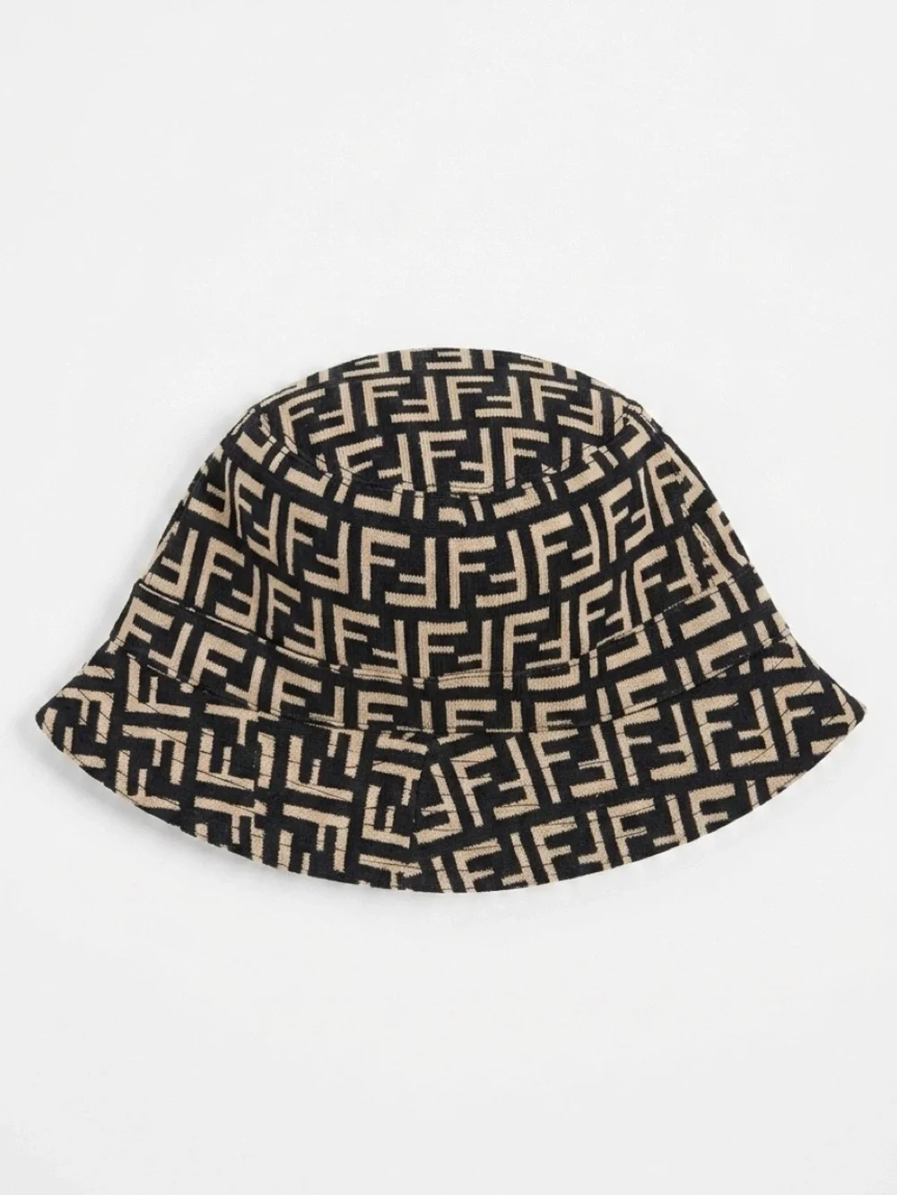 FENDI vintage 90s hat 🎩 Trotter FF